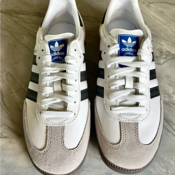 adidas gazelle silver green womens Women's Samba OG Shoes